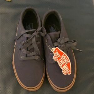 NWT Vans Navy Youth size 3